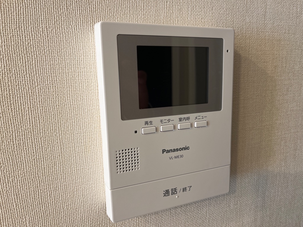 拡大写真:アメリアⅡ 1階102のカメラ付インターホン