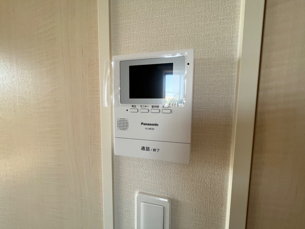 拡大写真:フォルトナ 2階202のカメラ付インターホン