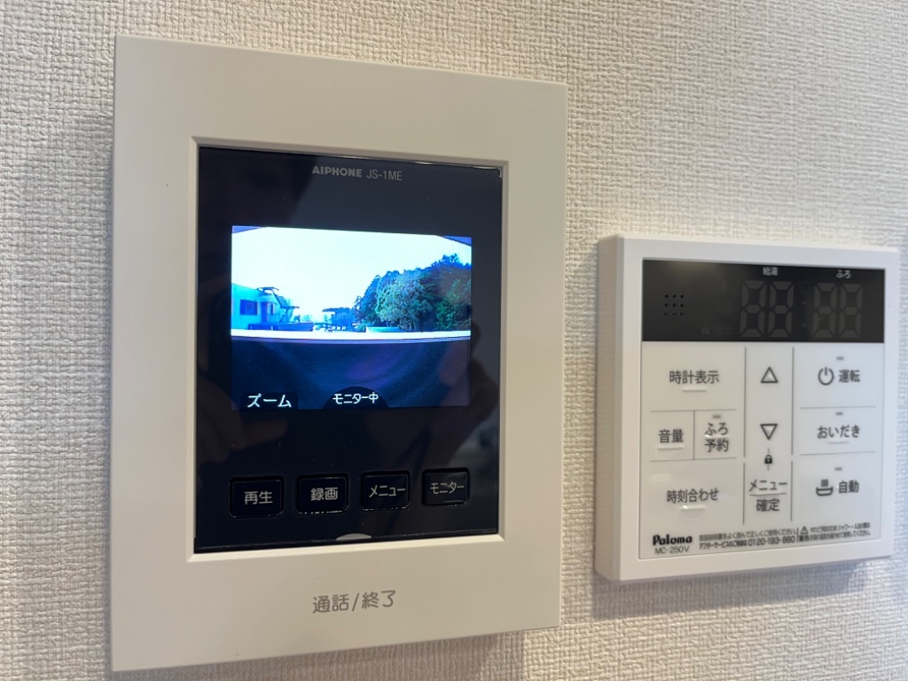 拡大写真:ユースハイム 2階202のカメラ付インターホン