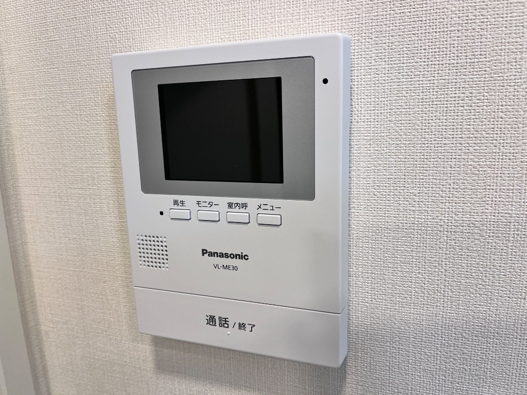 拡大写真：ディア・グラン(Dear Grand) 1階102のカメラ付インターホン