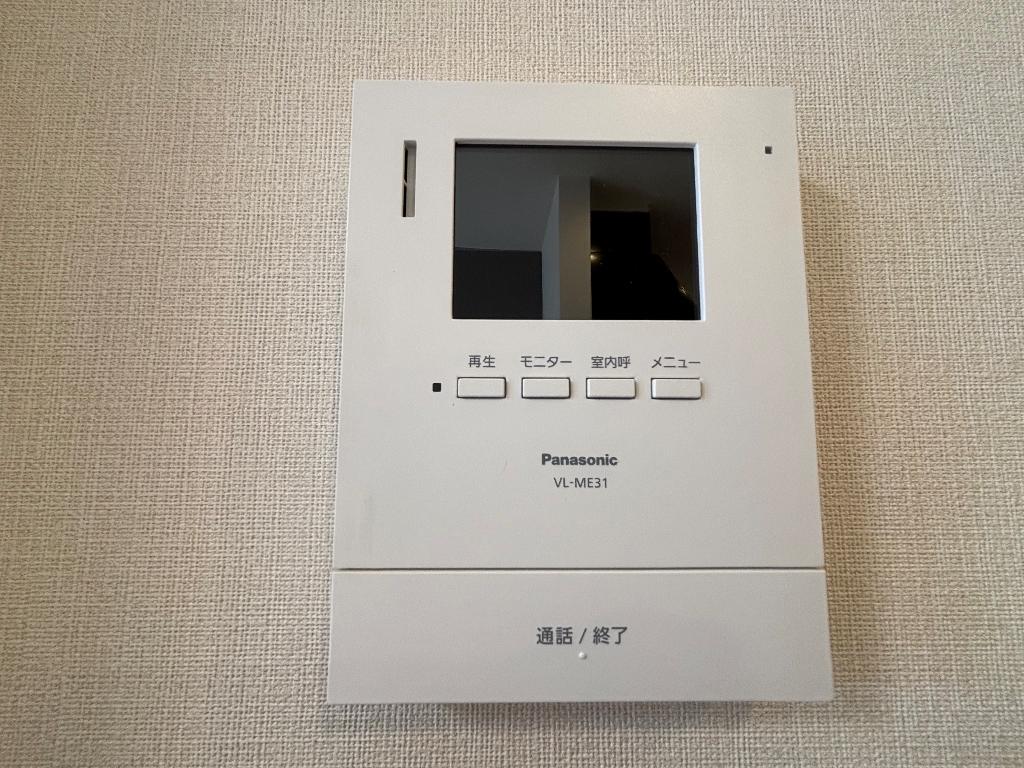 拡大写真:Olive(オリーブ) 1階108のカメラ付インターホン