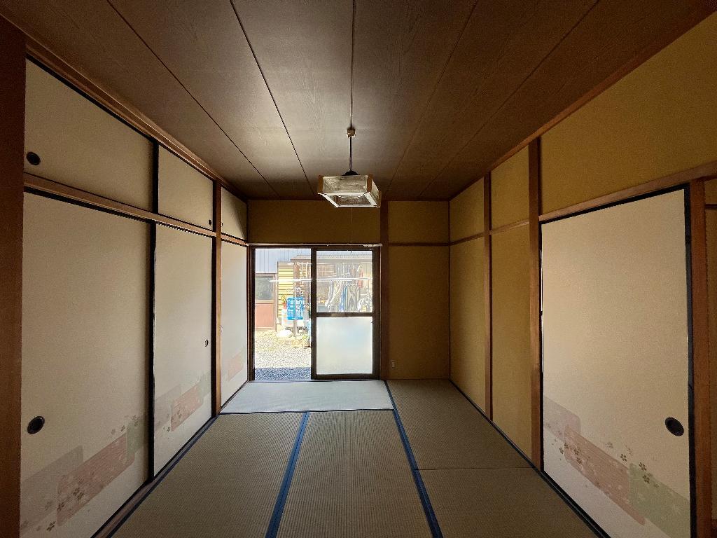 拡大写真:愛西市須依町北前 1階B-1の和室