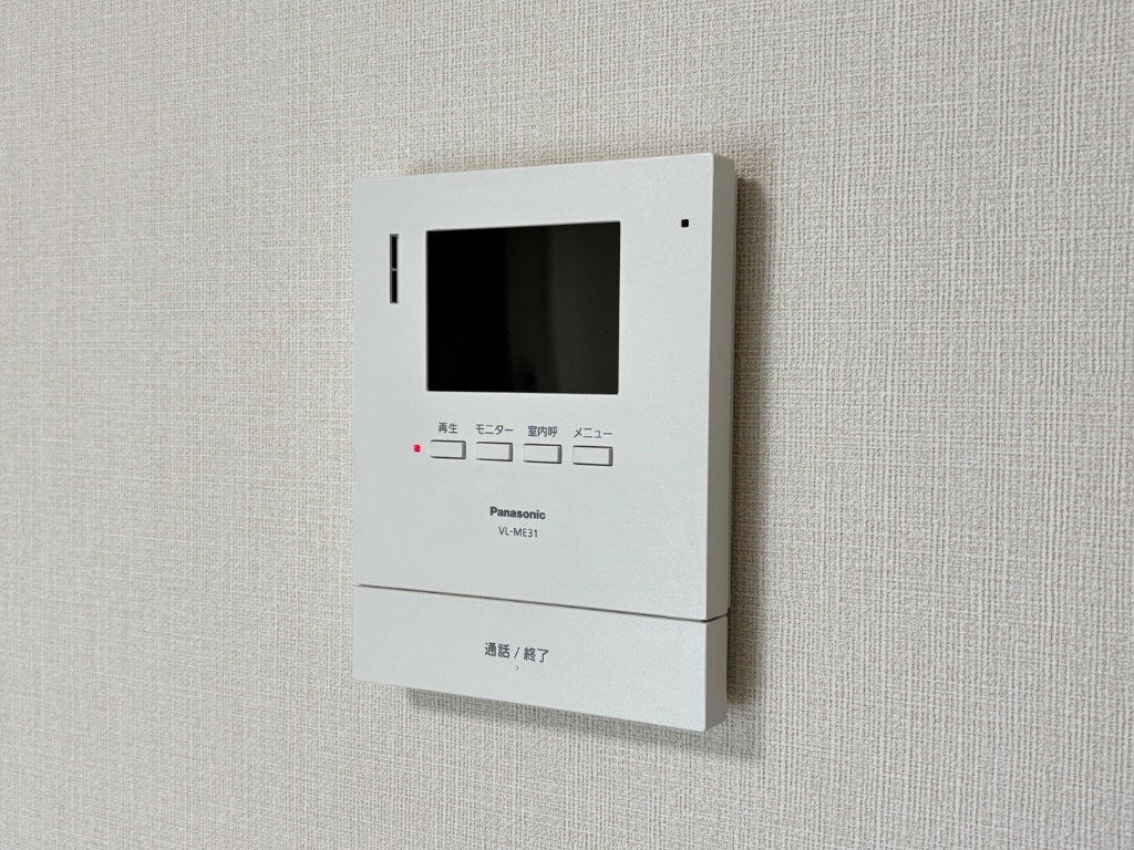 拡大写真:アバンティ(avanti) 1階102のカメラ付インターホン