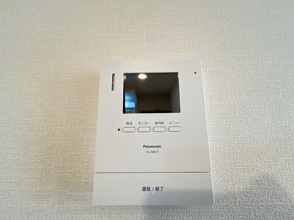 拡大写真:クルール 1階103のカメラ付インターホン