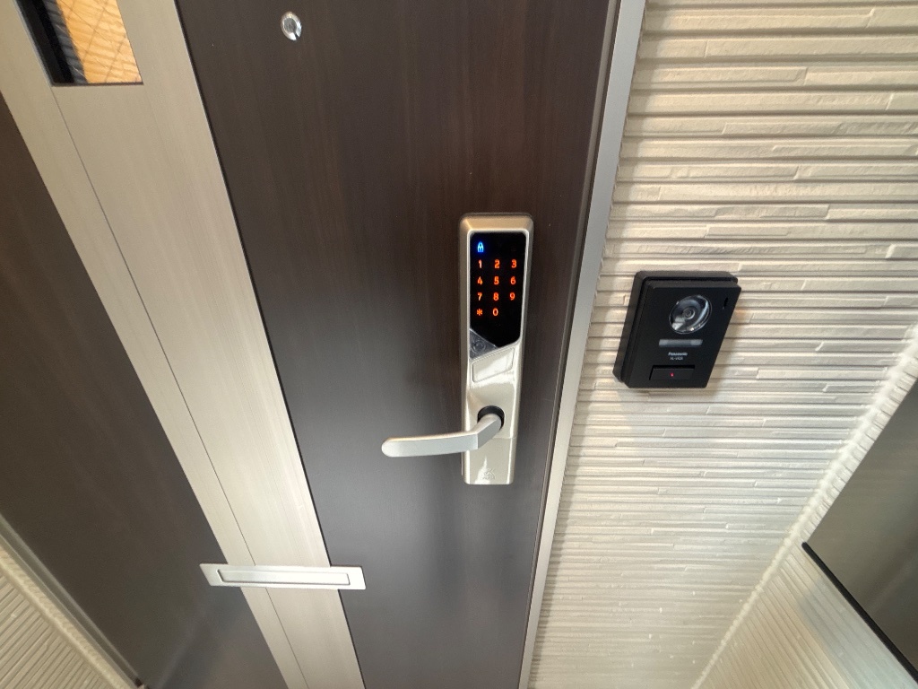 拡大写真:オーレ瑞穂 2階202の電子錠