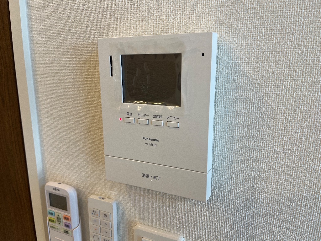 拡大写真:ベラ・カーサ 1階106のカメラ付インターホン