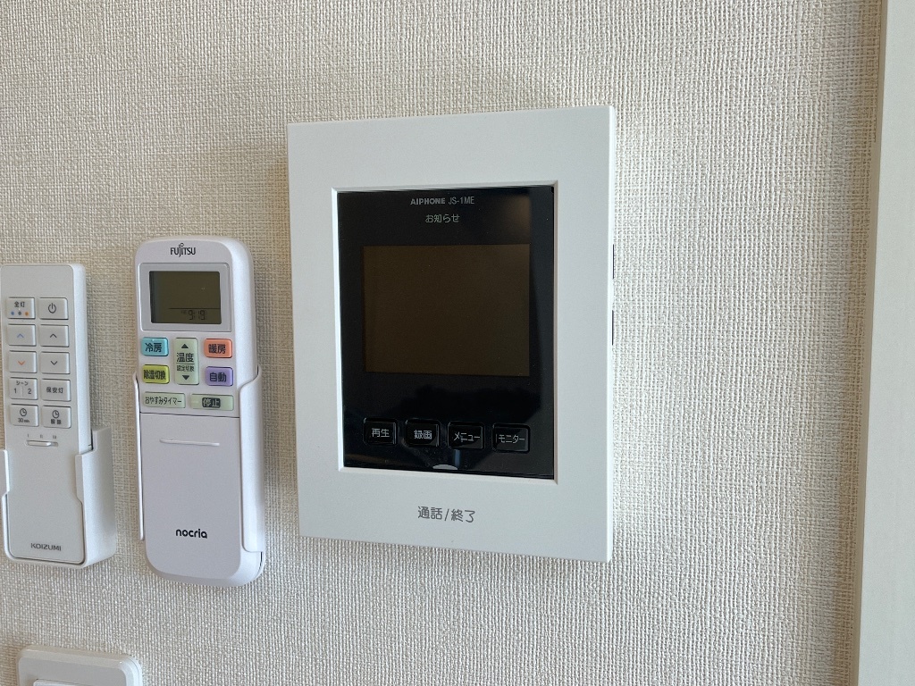 拡大写真:ソランジュ 1階105のカメラ付インターホン