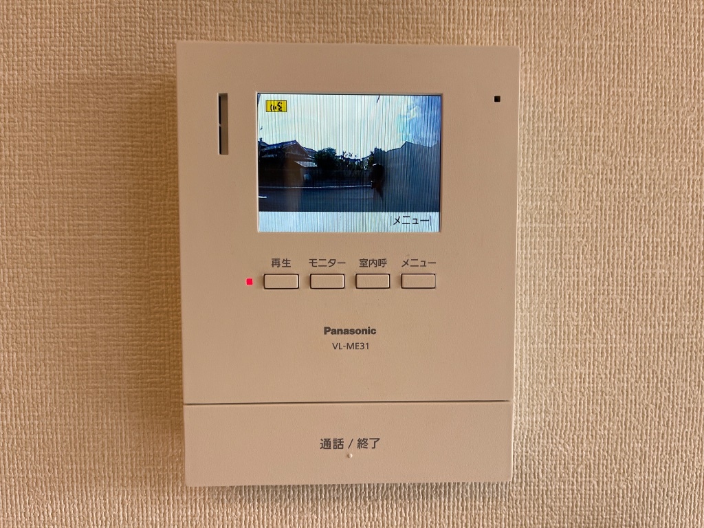 拡大写真:アジャート 2階203のカメラ付インターホン