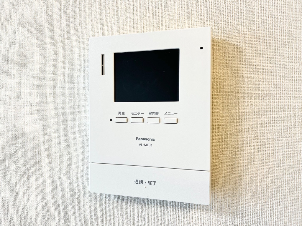 拡大写真:リッチレジデンスB(Rich Residence B) 1階107のカメラ付インターホン