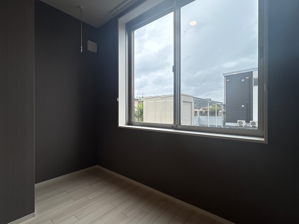 拡大写真:リッチレジデンスB(Rich Residence B) 1階108のインナーテラス