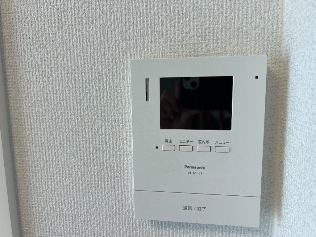 拡大写真:シャイン・ウェスト 2階205のカメラ付インターホン