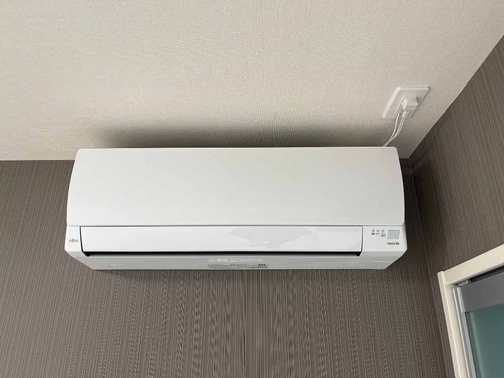 拡大写真:サンコート 2階203のエアコン