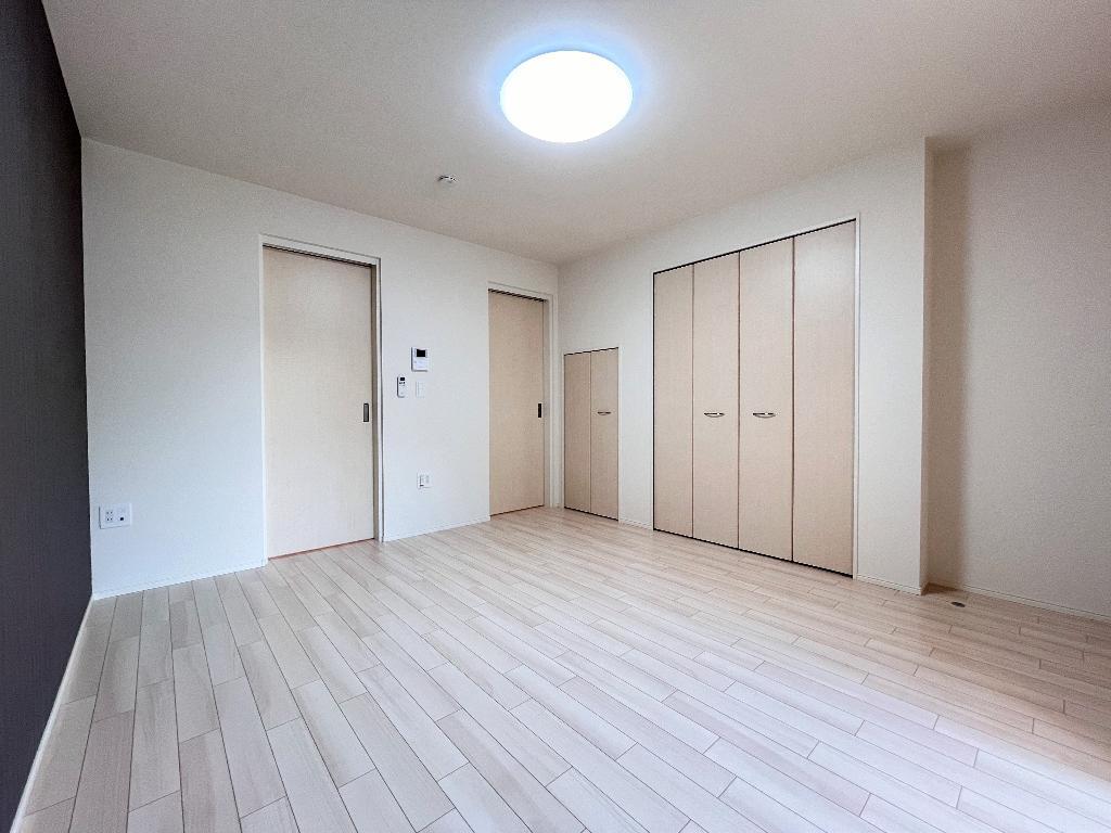 拡大写真:(仮称)スターテラスⅡ南田町 1階101のリビング(イメージ)