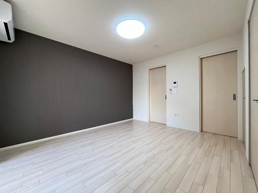 拡大写真:(仮称)スターテラスⅡ南田町 1階101のリビング(イメージ)