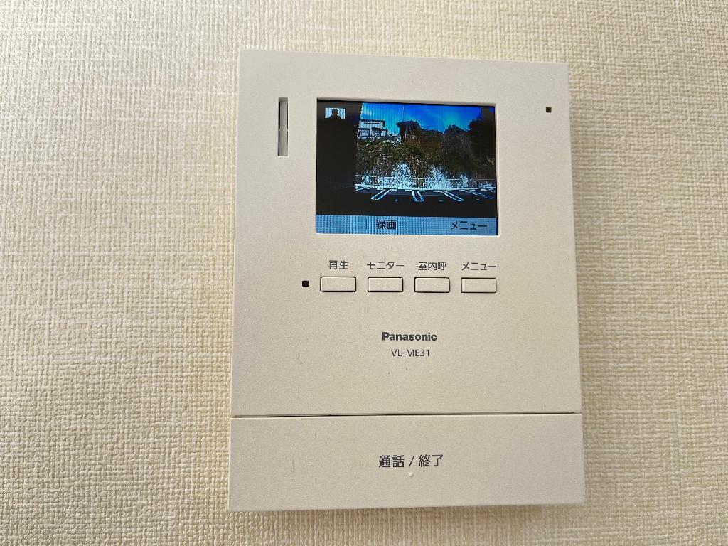 拡大写真:プランドール リサ 2階205のカメラ付インターホン