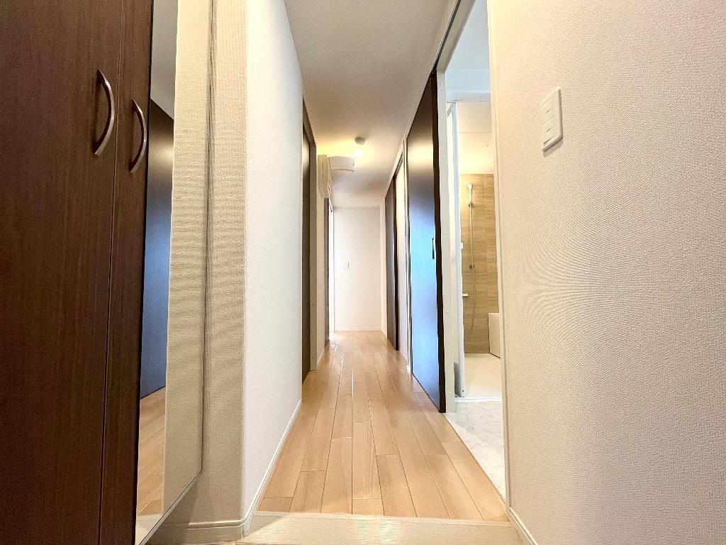 拡大写真:Wealth Comfort 新宮 3階307の廊下(イメージ)