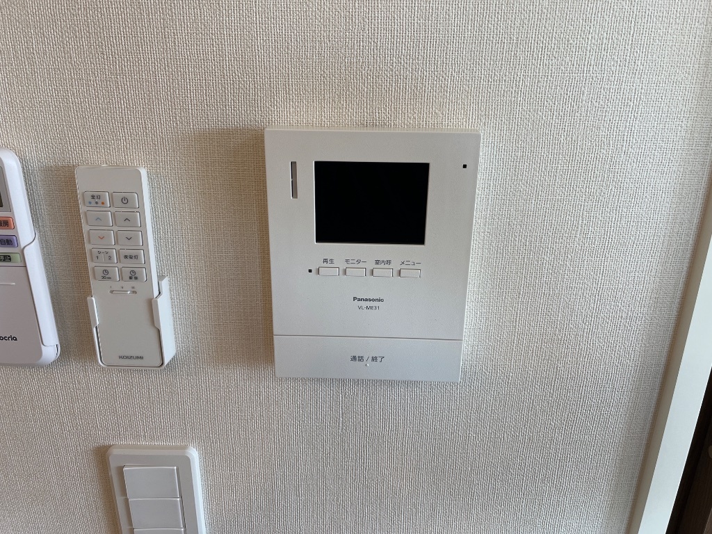 拡大写真:リバティーハイム 2階203のカメラ付インターホン