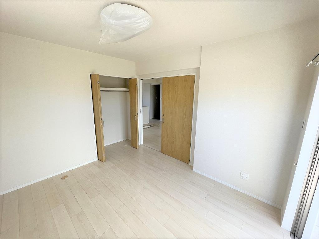 拡大写真:(仮)名護市屋部3LDK新築マンション 3階301の洋室(イメージ)