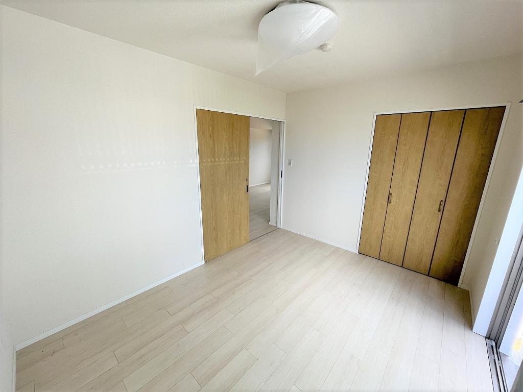 拡大写真:(仮)名護市屋部3LDK新築マンション 3階301の洋室(イメージ)