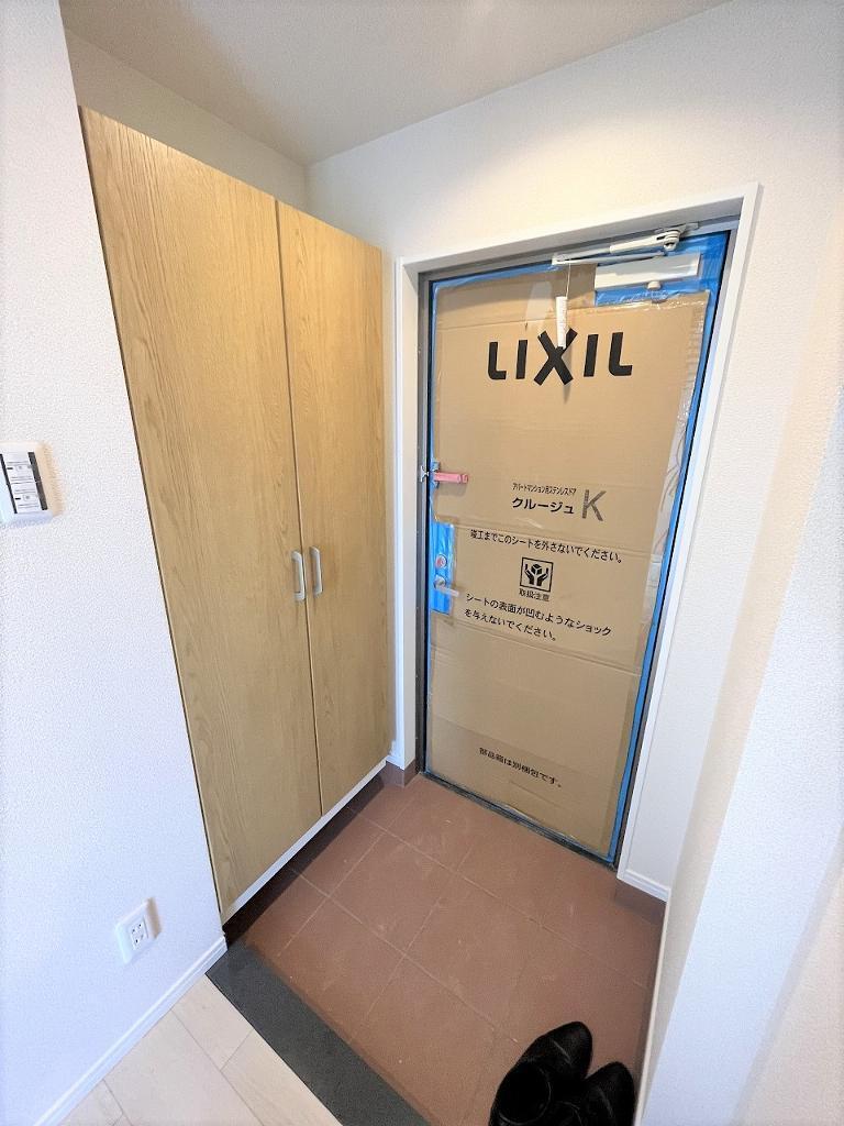 拡大写真:(仮)名護市屋部3LDK新築マンション 3階301の下駄箱(イメージ)