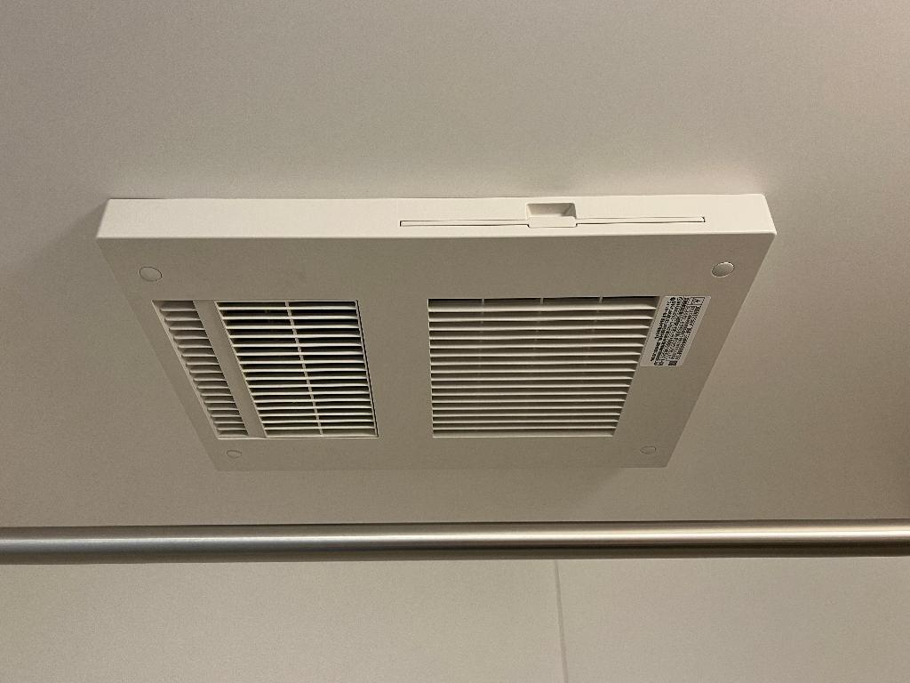 拡大写真:ボナール久保町 1階103の浴室乾燥機
