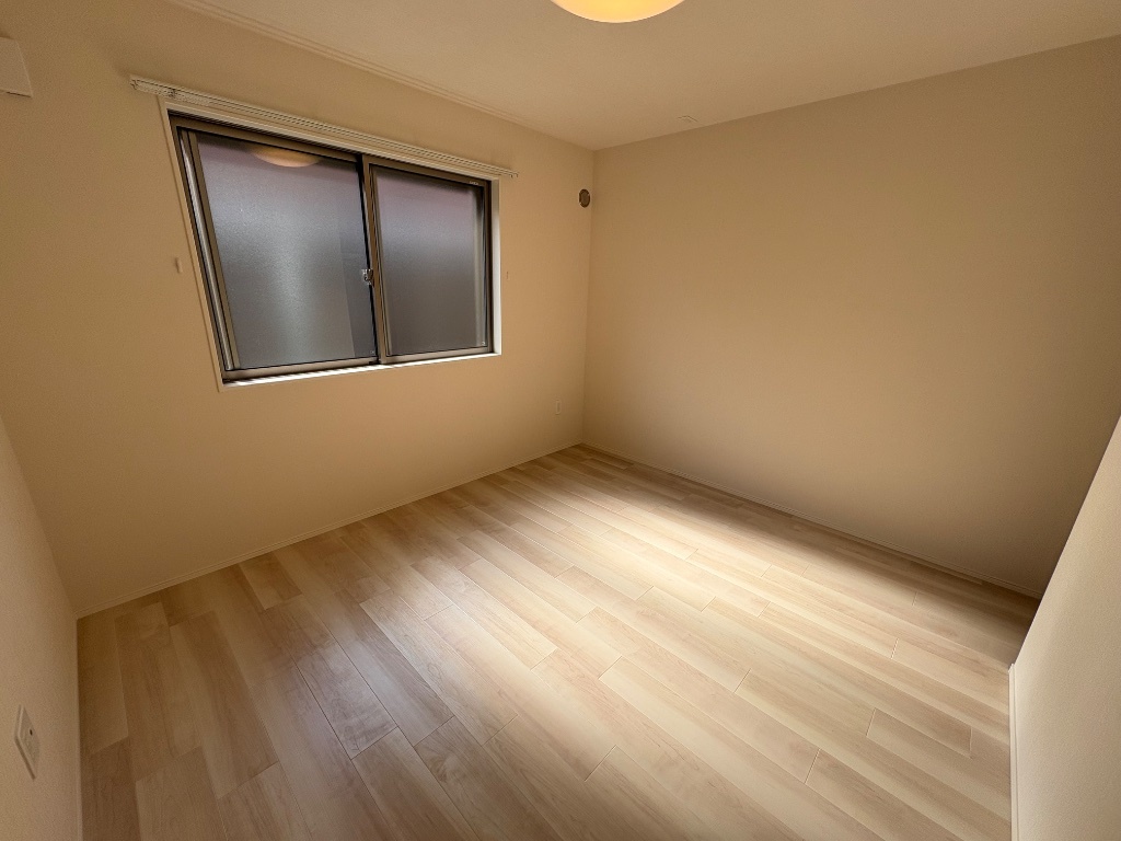 拡大写真:Serenata Sasayama 1階103の室内