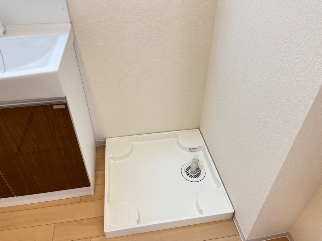 拡大写真：シャインスターアイズ 2階203の洗濯機置き場(イメージ)