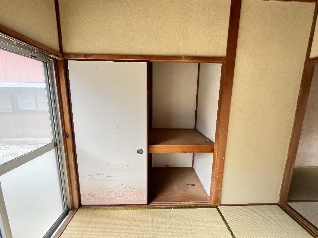 拡大写真:愛西市北一色町証文 1階2の収納