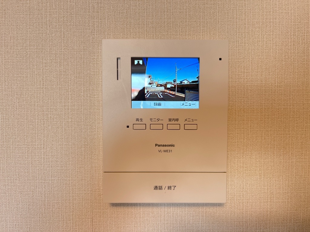 拡大写真：メゾン　ド　フローラガーデン 1階101のカメラ付インターホン(イメージ)