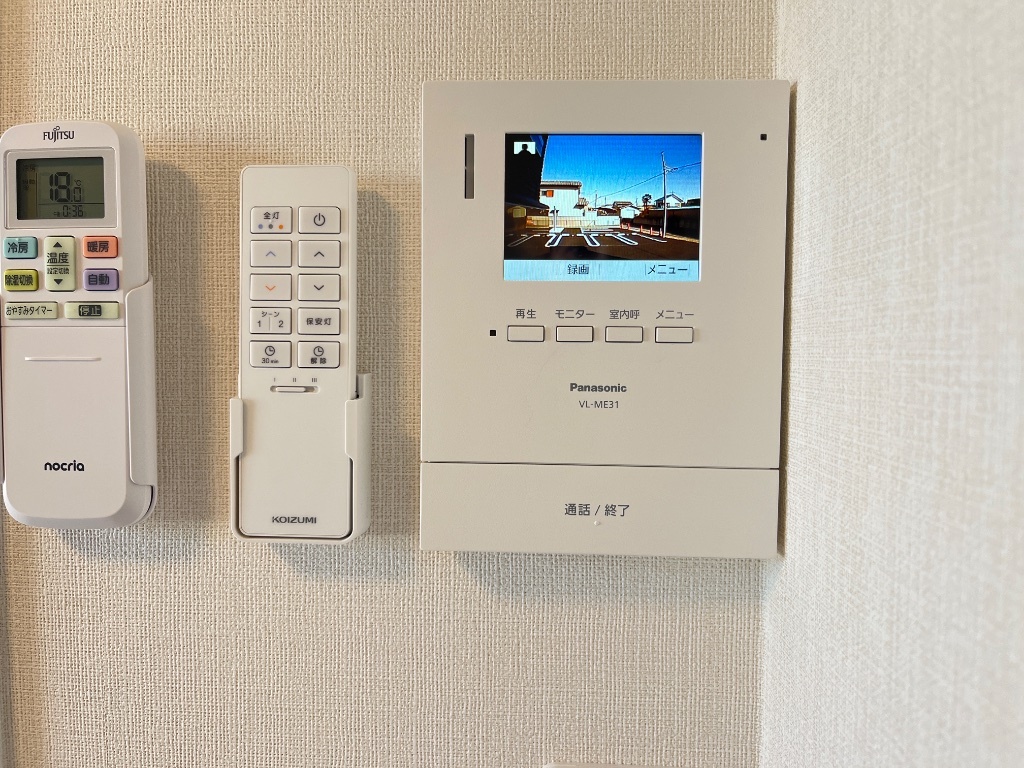 拡大写真:メゾン ド フローラガーデン 2階202のカメラ付インターホン(イメージ)