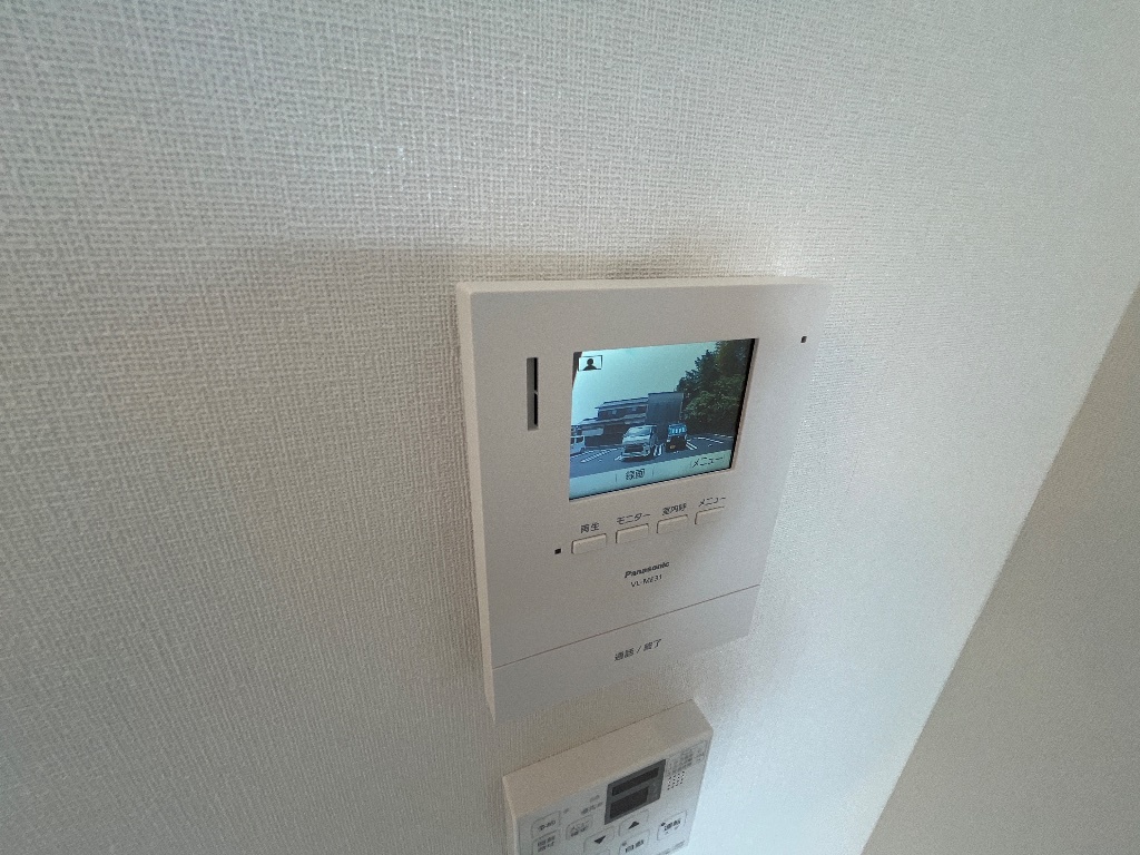 拡大写真:ニューページ 2階201のカメラ付インターホン