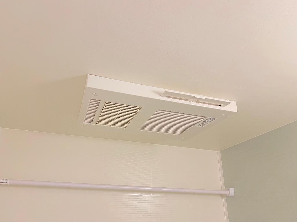 拡大写真:仮)太田市西本町アパート新築工事 1階103の浴室乾燥機(イメージ)