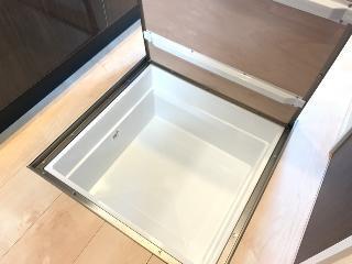 拡大写真:アイ ルーチェ 1階103の床下収納(イメージ)