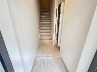 拡大写真:(仮称)大和高田市有井新築アパート 2階203の玄関(イメージ)