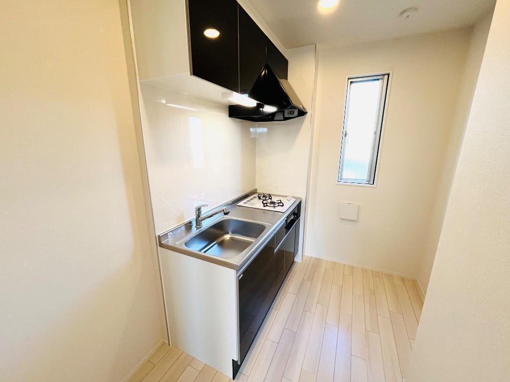 拡大写真:(仮)薬園町新築アパート 2階201のキッチン(イメージ)