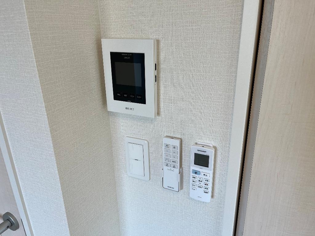 拡大写真:Sun Flora 2階201のカメラ付インターホン(イメージ)