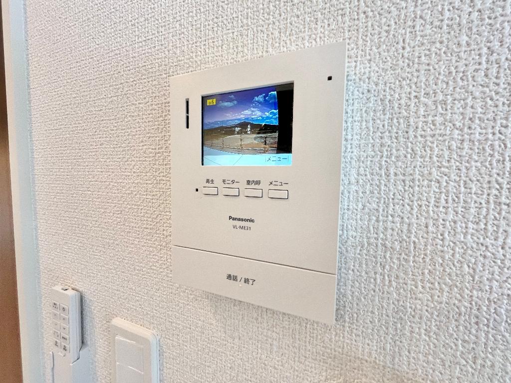 拡大写真:ジニアハイツ B 1階102のカメラ付インターホン(イメージ)
