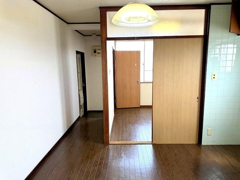 拡大写真：鎌田マンション 5階501の室内