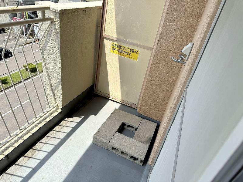 拡大写真：鎌田マンション 5階501のベランダ