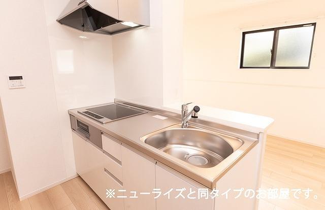 拡大写真：ファスファラス 2階203のキッチン(イメージ)