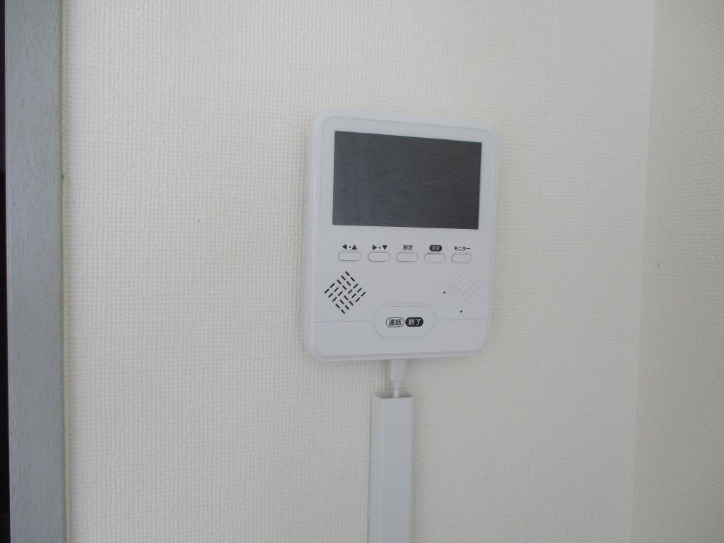 拡大写真:コーポ英大 3階302のカメラ付インターホン