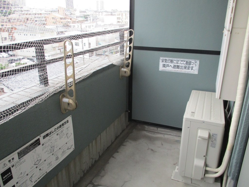 拡大写真:ルプソアール東山 3階302のベランダ(イメージ)