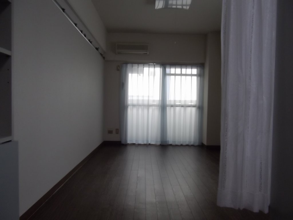 拡大写真:ハイネス本山 3階301の洋室