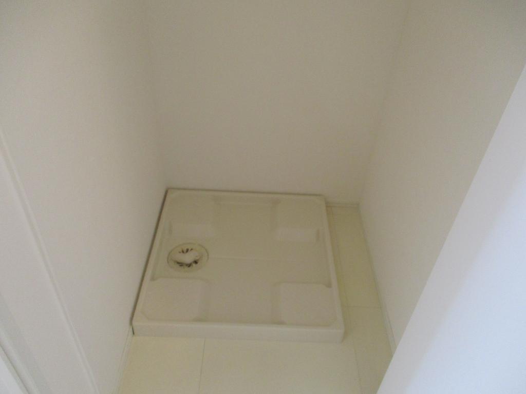拡大写真:カレント茶屋ヶ坂 5階404の洗濯機置場(イメージ)