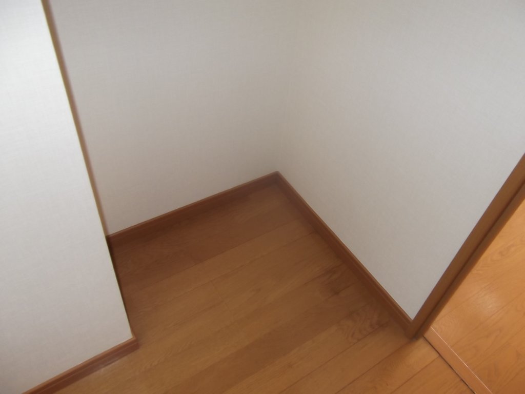 拡大写真:NAVI本山 7階701の冷蔵庫置き場