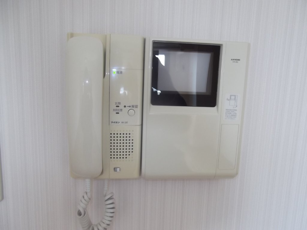 拡大写真:NAVI本山 7階701のカメラ付インターホン