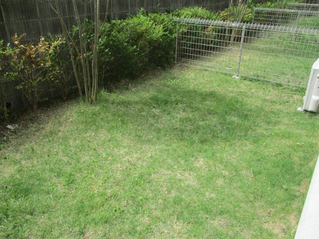 拡大写真:GreenCourt社が丘B,C,D,E,F棟 2階C棟1の専用庭(イメージ)