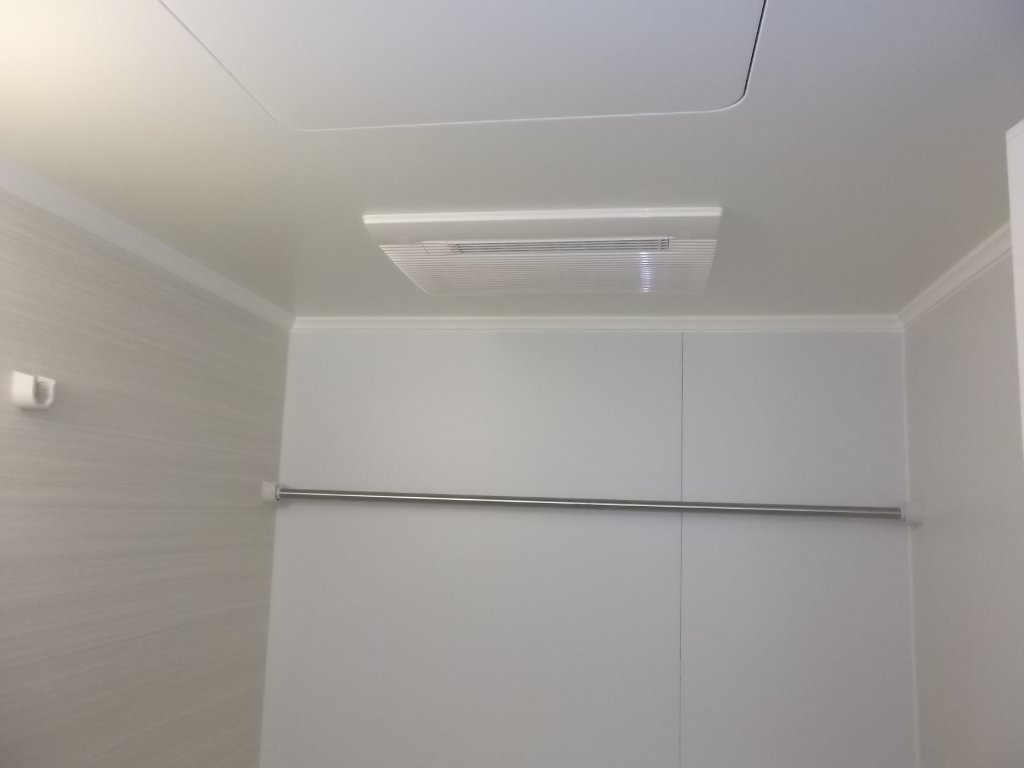 拡大写真:覚王山グラシオン 3階301の浴室乾燥機