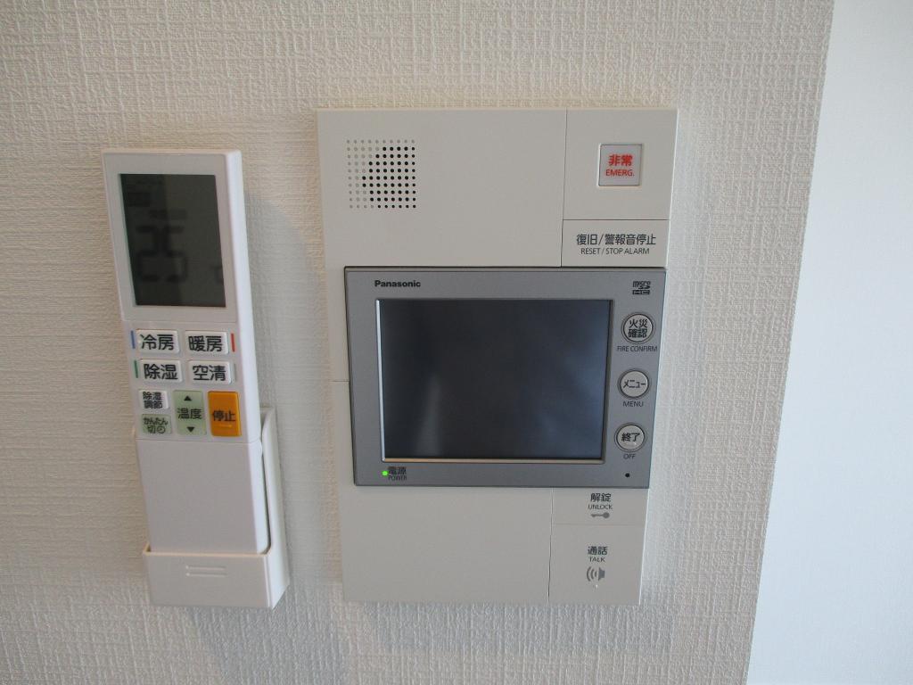 拡大写真:名古屋市東区砂田橋5丁目 12階1202のカメラ付インターホン(イメージ)