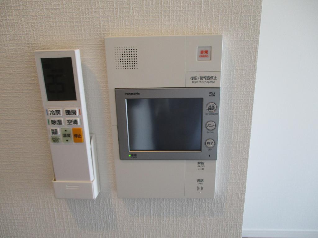 拡大写真:名古屋市東区砂田橋5丁目 14階1401のカメラ付インターホン(イメージ)